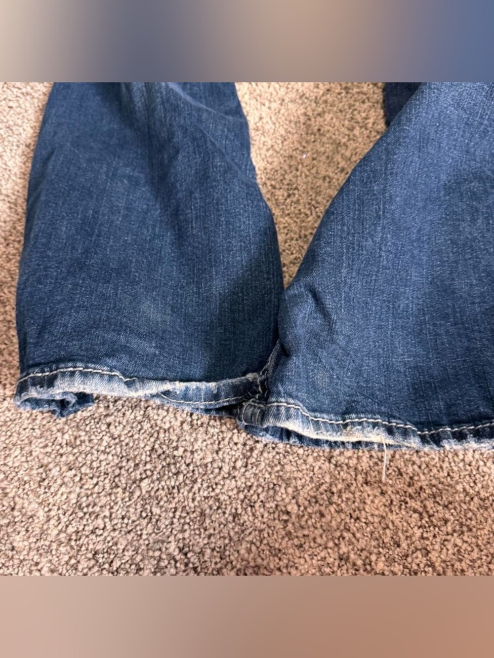 Silver blue Jeans W/ Studd Distressing Details - Picture 7 of 8